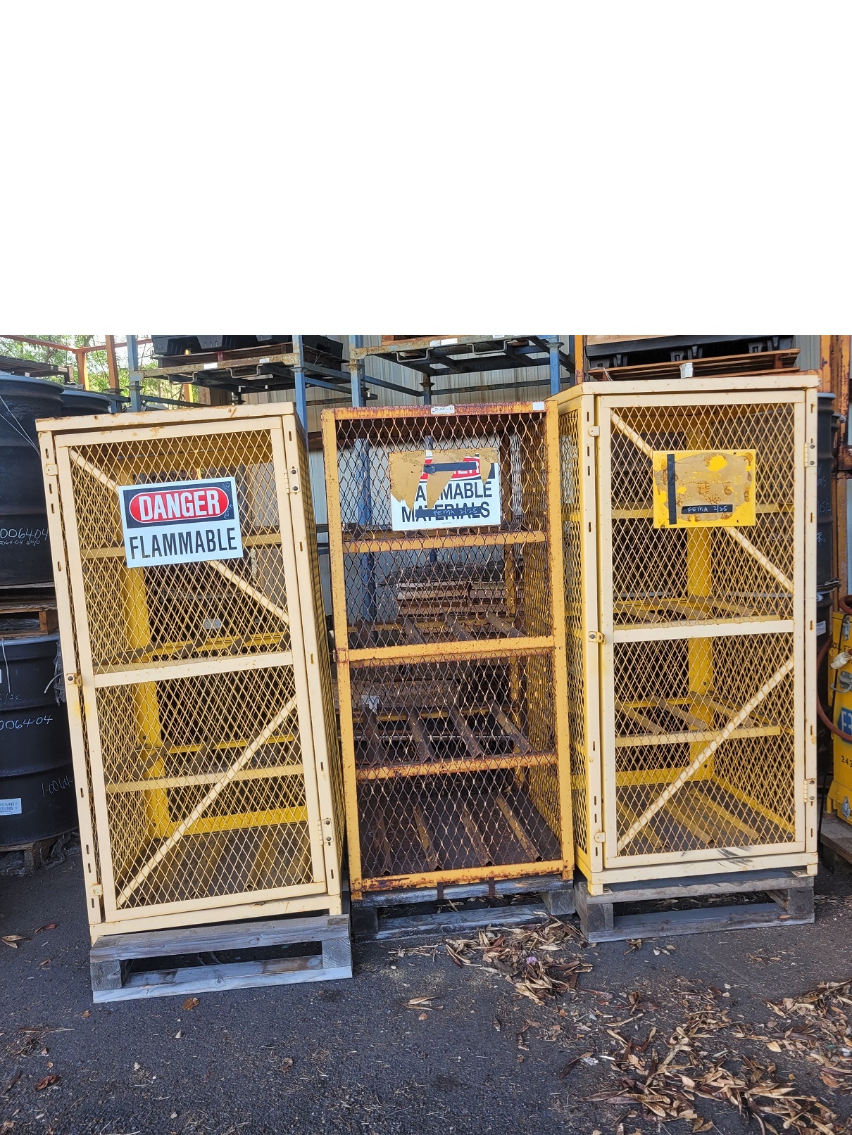 Gas Cylinder Storage Cage - Gas Cylinder Storage Cage. 3 Pieces.
